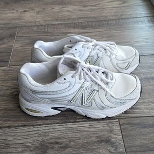 Cream/White New Balance Running Shoes